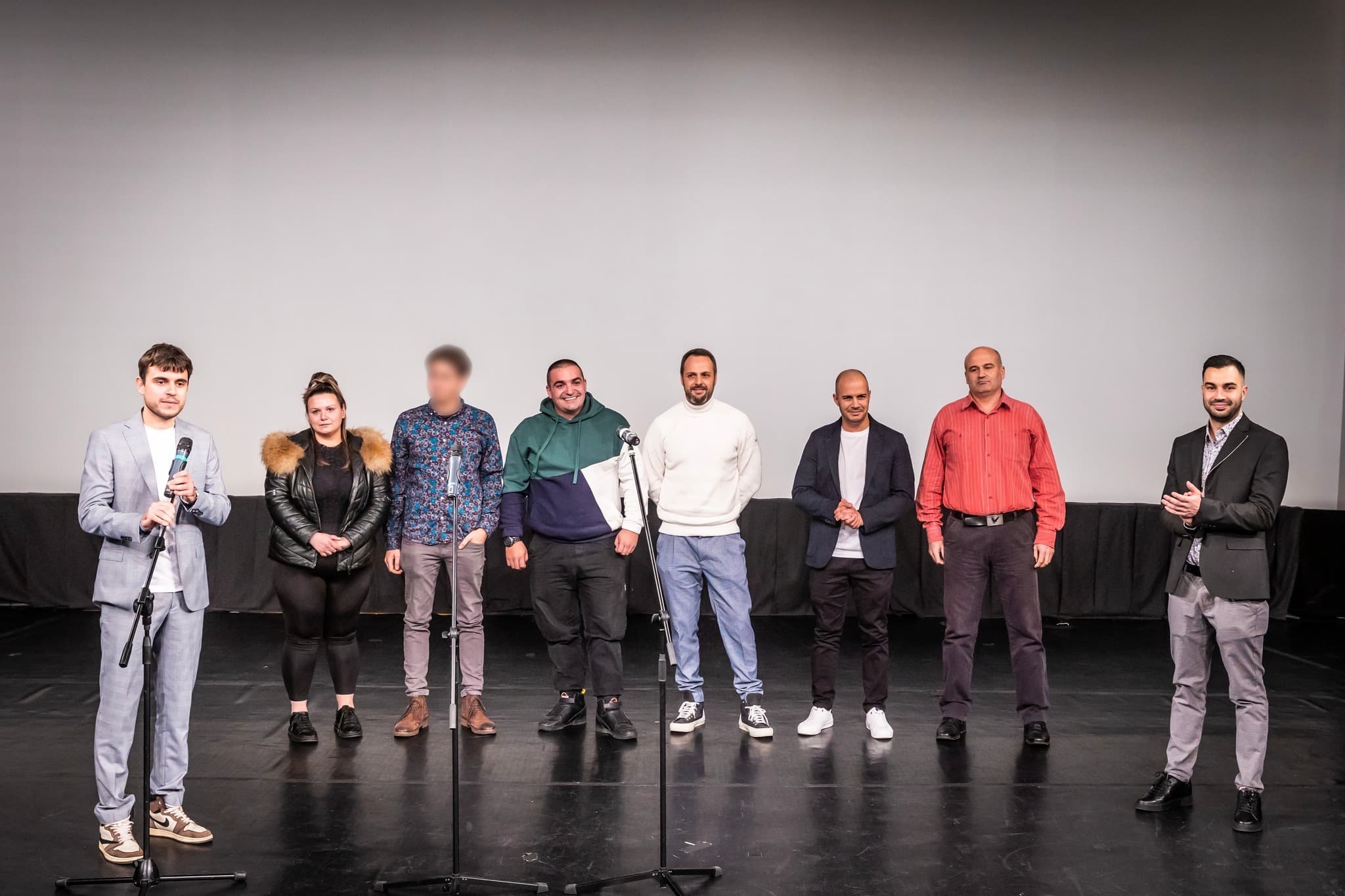 участници във филма